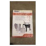 Turkey Fryer and Fish Fryer Combo Kit Aluminum, 30QT Turkey Fryer and 10QT Fish Fryer RETAIL: $120.00