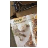 Extra Large Roasting Pan With Lid, Nonstick, Great for Turkeys and Chickens, With Rack 18x14 Inches Heavy Duty, Dishwasher Safe