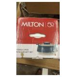 Casserole Dishes for Hot Food, Double Walled Insulated Inner Stainless Steel Hot Pot with Lid, Serving box for Food and Roti, Serving Bowl, Set of 3 (Size 62, 45, 28 oz) Venice, Grey