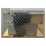 Northern Tool + Equipment Crossover Truck Toolbox with Removable Tray, 69in. x 20in. x 13in., Aluminum, Diamond Plate, Pull Handle Latches #41897 Msrp $409.99