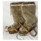 Jean Claude Killy by Wolverine Fur Boots - Size 10