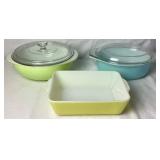 Vintage Pyrex Dishes - set of 3