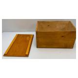 Vintage Wooden UPPER VALLEY WASHINGTON State Apples Fruit Crate With Lid 11" x 12 1/4" x 19 1/2"