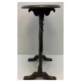 Antique Ornate Wooden Oval Table With Spindles 12" x 20" x 22 1/2" (Repairs Made)