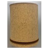 Vintage Mid Century Modern Lamp With Shade