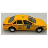 New Old Stock Case Of Metro-Cab Die Metal And Plastic Cast Taxis With Pull Back And Go Action