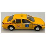 New Old Stock Case Of Metro-Cab Die Metal And Plastic Cast Taxis With Pull Back And Go Action