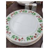 Holly Border Christmas Dinnerware Set - 6 Dinner Plates & Bowl & 2 Spoons and Salt and Pepper Set