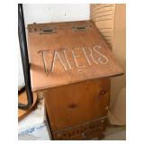 Vintage Taters and Onions Wood Storage Box