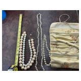 Elegant Pearl Necklace Set with Embroidered Jewelry Pouch