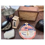 Sunbeam Vintage Electric Shaver, Vintage Looking Speaker & Accessories with Goren Bidding Wheel Discs, Petite Postal Scale