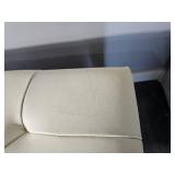 White Leather Tufted Entry Bench