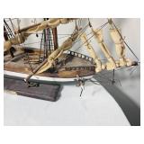 Fifteen Inch Clipper Model Boat