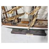 Fifteen Inch Clipper Model Boat