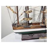 Fifteen Inch Clipper Model Boat