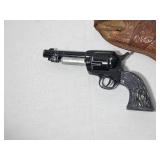 Crosman CO2 Revolver Pistol