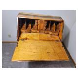 Tiger Maple Chippendale Style Slant Front Desk