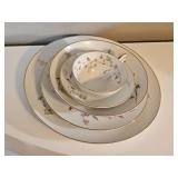 Noritake Andrea Pattern China Set