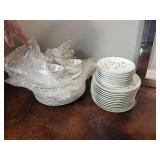 Noritake Andrea Pattern China Set