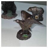 Mixed Decor Lot – Bear Figurines, Holiday Dog Soap Dispenser, Floral Coasters – Lot 23