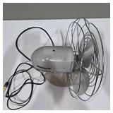 Vintage Manning Bowman 8" Table Fan Model 08506 w/ Original Box – Lot 28