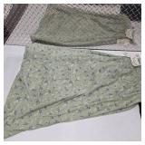 Women’s Clothing Lot XL & Size 18 — (2) Floral Pants XL + Black Skirt Size 18 — Casual Wear Apparel Bundle lot 49