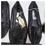 Vintage Leather Gloves Belts Women’s Shoes Loafers Canvas Sneakers Accessory Lot Mixed Sizes