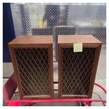 Vintage Wood Cabinet Stereo Speakers Pair Lattice Grille Home Audio Bookshelf Speakers