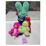 Large Plush Toy Lot – Elmo, Pete the Cat, Bunny, Bear & More Stuffed Animals Bundle