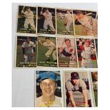 1957 Topps Baseball 16 Card Vintage Lot