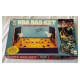 NBA Bas-Ket Vintage 1988 Cadaco Basketball Game