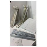 lot of metal shelf brackets – various sizes