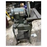 Rockwell Delta circular Sander