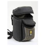 Nikon Coolpix 995 Digital Camera with Case Logic Case & Strap