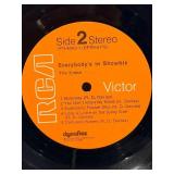 The Kinks - Everybody