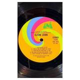 Elton John - Elton John (UNI) LP 73090