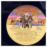 KISS Love Gun - Casablanca LP NBLP 7057 33 1/3 RPM Vinyl Record