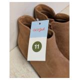 NEW CAT & JACK KIDS SHOES SIZE 11 BROWN