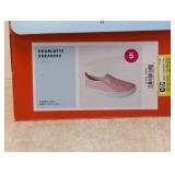 CAT & JACK KIDS SHOES SIZE 5 PINK