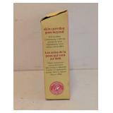 NEW BURTS BEES TIPS AND TOES KIT