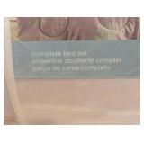 NEW DREAM FACTORY COMPLETE TWIN BED SET PINK