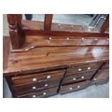 7 drawer dresser with cabinet