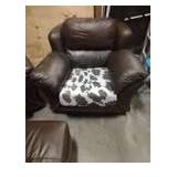 Matching Chairs with Ottoman