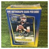 2024 Leaf Football Blaster Box: 5 cards per pack, 9 packs per box, 1 Autograph Card Guaranteed per Box !