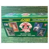 1990 Score Collector Set- 900 cards Sealed