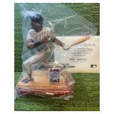 Sports Impressions Dave Winfield with Certificate of Authenticity numbered# /2500 like New in the Box