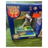 1996 and 1998 Limited Edition Starting Lineup Stadium Stars Mike PIAZZA- Los Angeles Dodgers- HOF