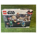 2020 Star Wars Lego Unopened Box- COOL !