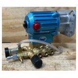Cat Pumps Pressure Washer Pump, 4000 PSI, 4.0 GPM, Direct Drive, Gas, Model# 67DX39G1L #A157594 Msrp $749.99