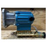 Cat Pumps Pressure Washer Pump, 4000 PSI, 4.0 GPM, Direct Drive, Gas, Model# 67DX39G1L #A157594 Msrp $749.99